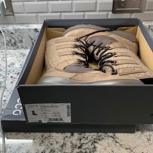 NIB ECCO NOYCE Gortex Women’s Snow Boots!